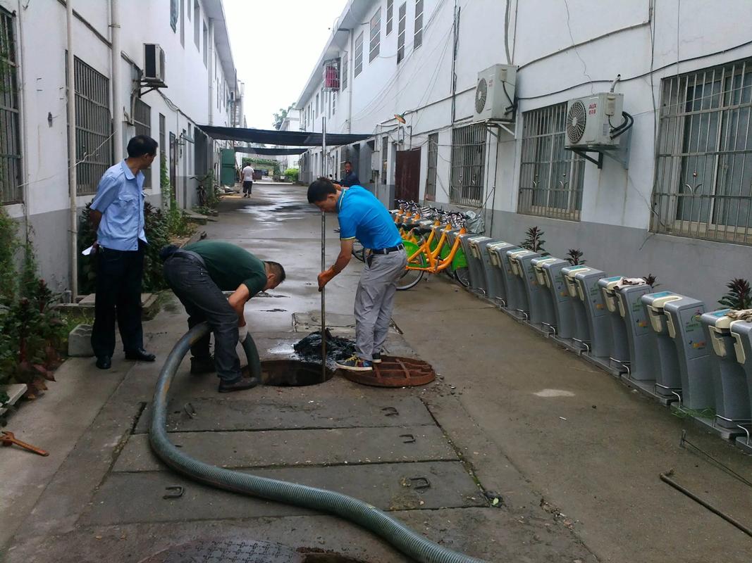 北京大兴区旧宫疏通管道 清理化粪池.专业从事高压清洗疏通